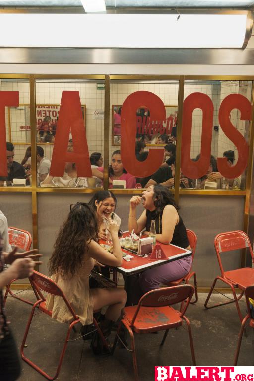 ¿Los extranjeros están cambiando el sabor de las salsas en los tacos de Ciudad de México?